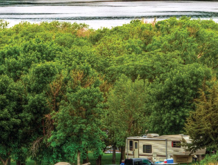 Snake Creek Recreation Area, South Dakota, USA